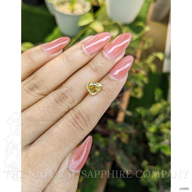 2.89 Ct. Yellow Sapphire from Ceylon (Sri Lanka)