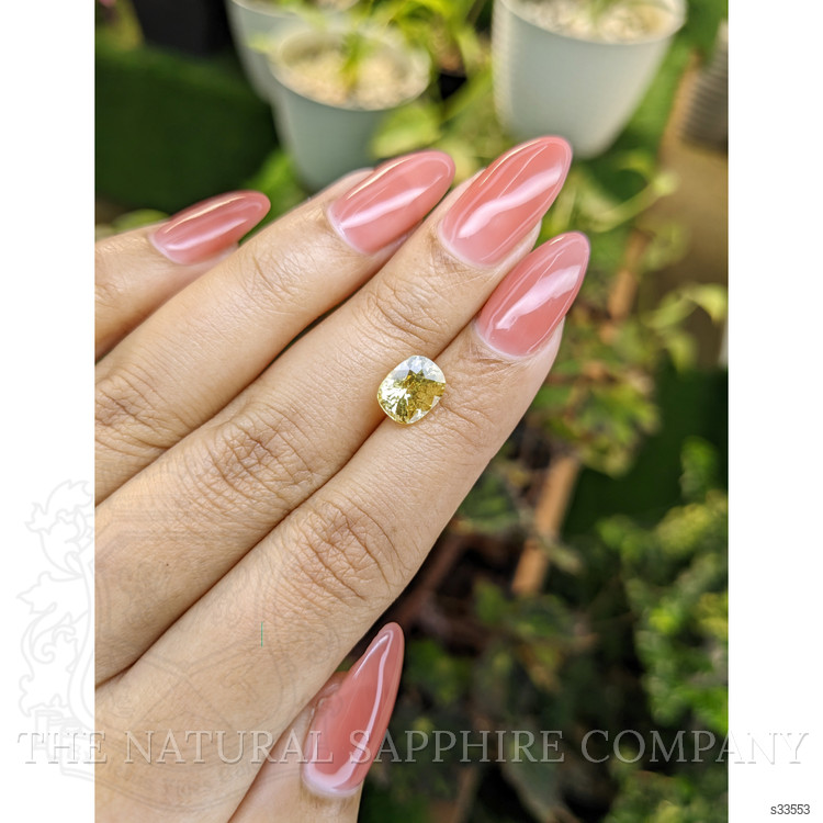 2.98 Ct. Yellow Sapphire from Ceylon (Sri Lanka)