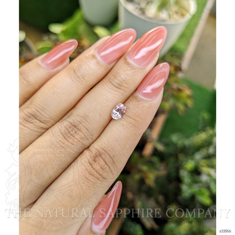 0.96 Ct. Padparadscha Sapphire from Ceylon (Sri Lanka)