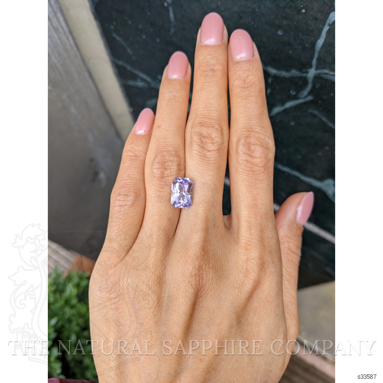 4.47 Ct. Purple Sapphire from Ceylon (Sri Lanka)