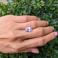 4.47 Ct. Purple Sapphire from Ceylon (Sri Lanka) Life Style