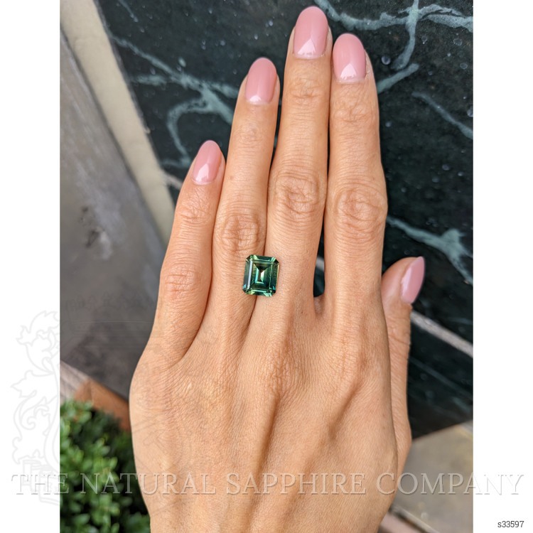 5.21 Ct. Bi Color Sapphire from Madagascar