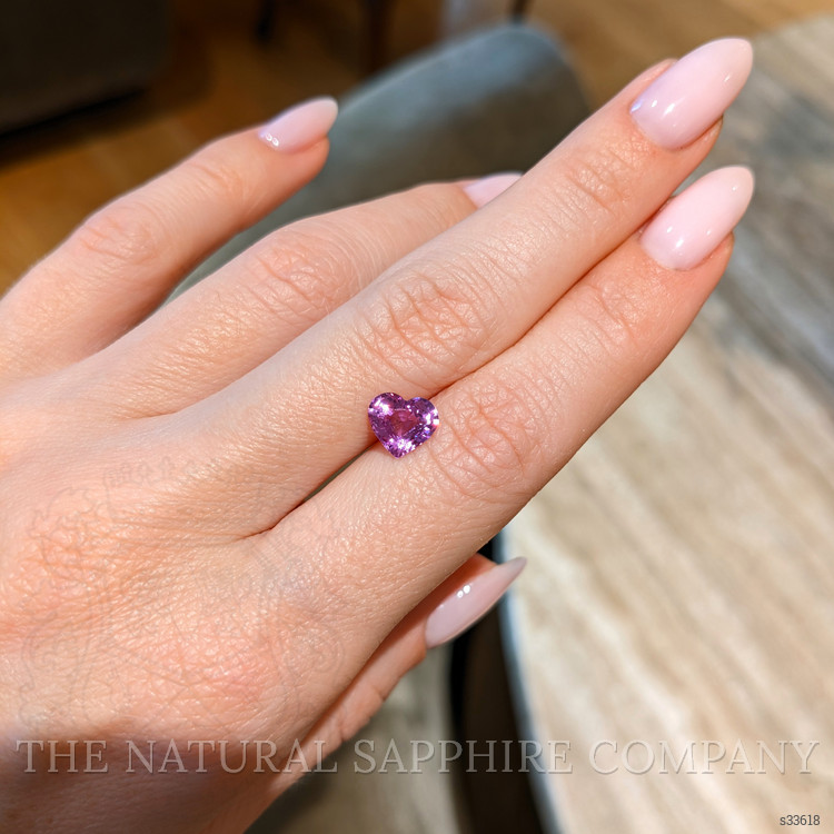 1.51 Ct. Pink Sapphire from Ceylon (Sri Lanka)