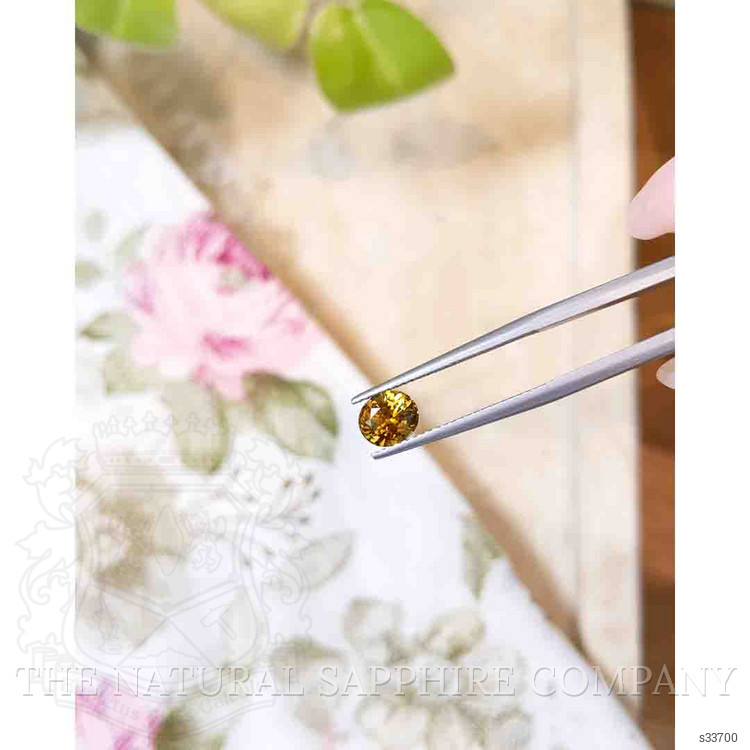 1.26 Ct. Bi Color Sapphire from Montana