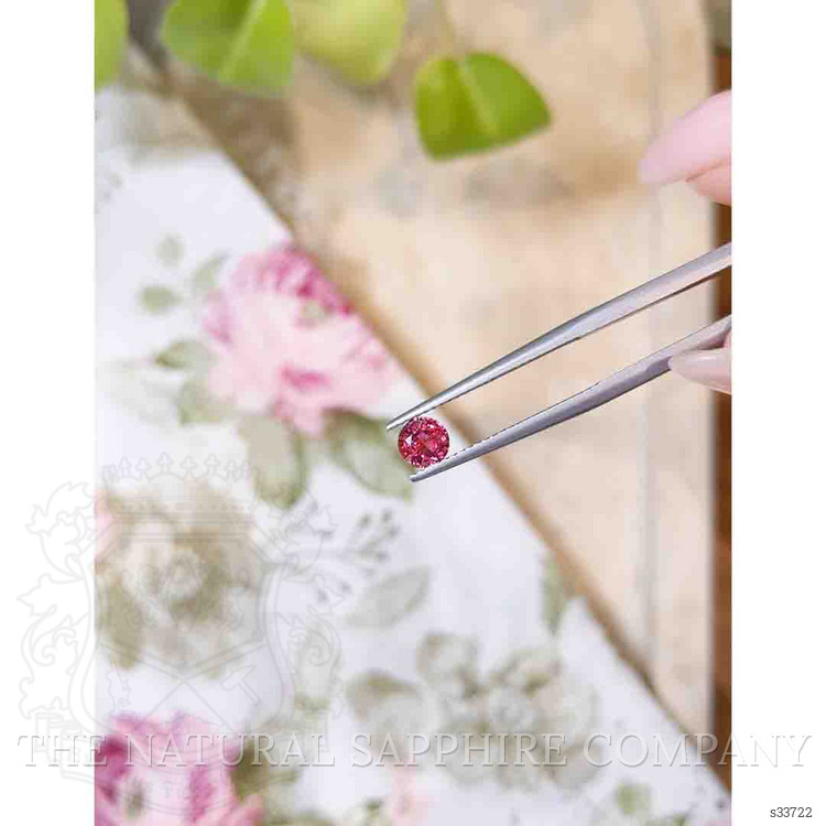0.66 Ct. Pink Sapphire from Montana