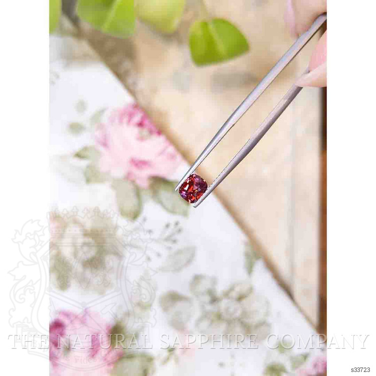 1.22 Ct. Bi Color Sapphire from Montana