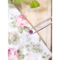 1.05 Ct. Bi Color Sapphire from Montana Life Style