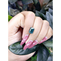 3.01 Ct. Bluish Green Sapphire from Tanzania Life Style