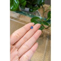 1.11 Ct. Blue Sapphire from Ceylon (Sri Lanka) Life Style