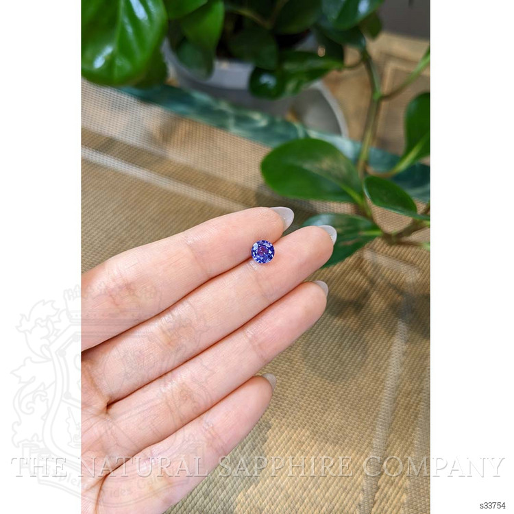 0.94 Ct. Purplish Blue Sapphire from Ceylon (Sri Lanka)