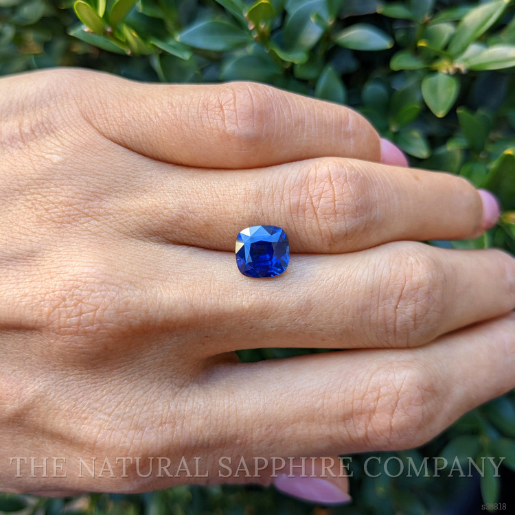 3.00 Ct. Blue Sapphire from Ceylon (Sri Lanka)