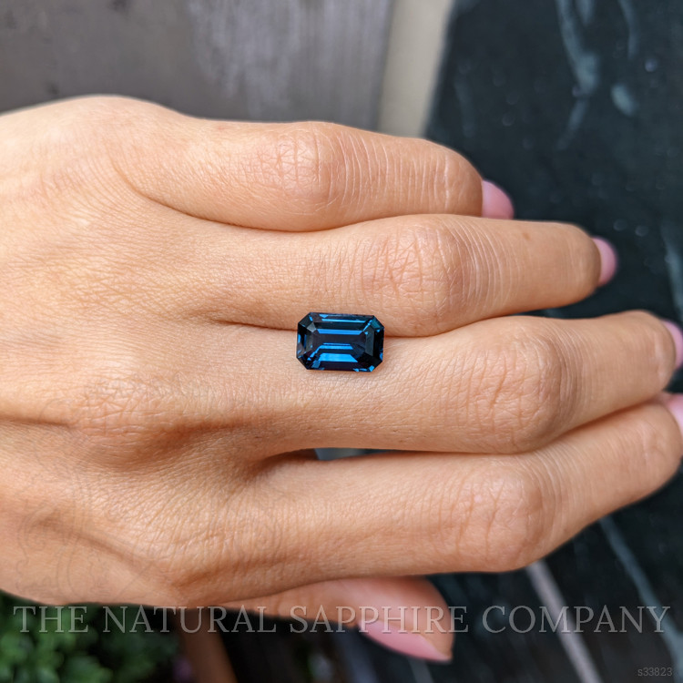 4.02 Ct. Greenish Blue Sapphire from Ceylon (Sri Lanka)