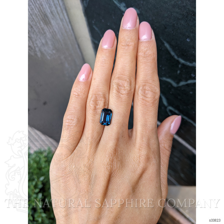 4.02 Ct. Greenish Blue Sapphire from Ceylon (Sri Lanka)