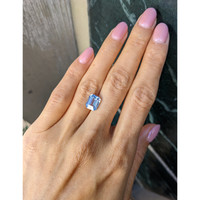 3.99 Ct. Violet Sapphire from Ceylon (Sri Lanka) Life Style