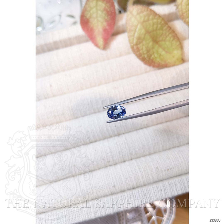 1.44 Ct. Bi Color Sapphire from Ceylon (Sri Lanka)