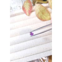 0.81 Ct. Pink Sapphire from Ceylon (Sri Lanka) Life Style