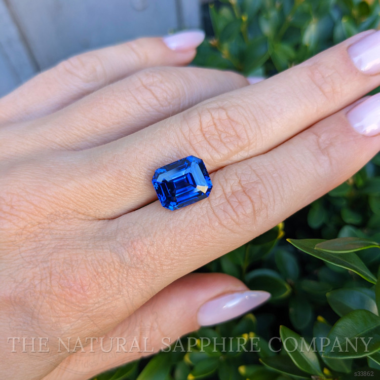 7.32 Ct. Blue Sapphire from Ceylon (Sri Lanka)
