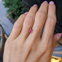 1.27 Ct. Padparadscha Sapphire from Madagascar Life Style