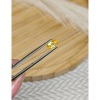 1.06 Ct. Orangish Yellow Sapphire from Ceylon (Sri Lanka) Life Style