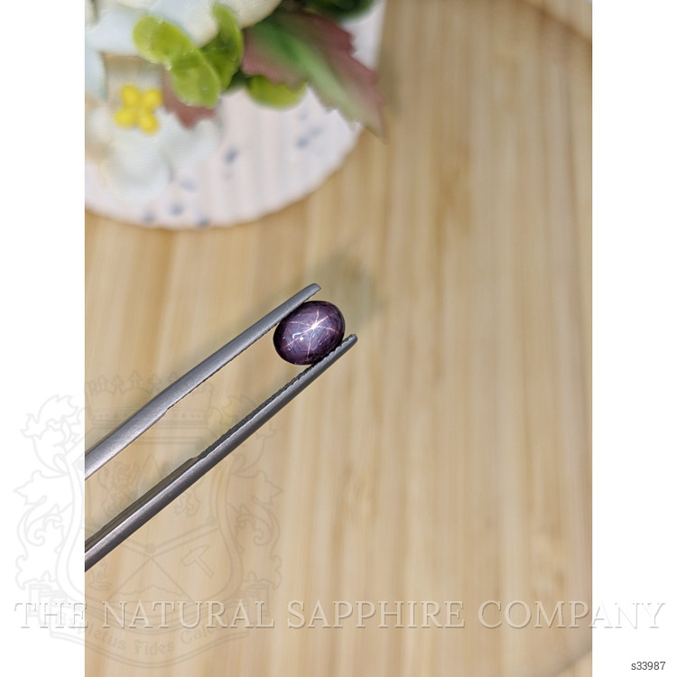 2.29 Ct. Purple Star Sapphire from Ceylon (Sri Lanka)