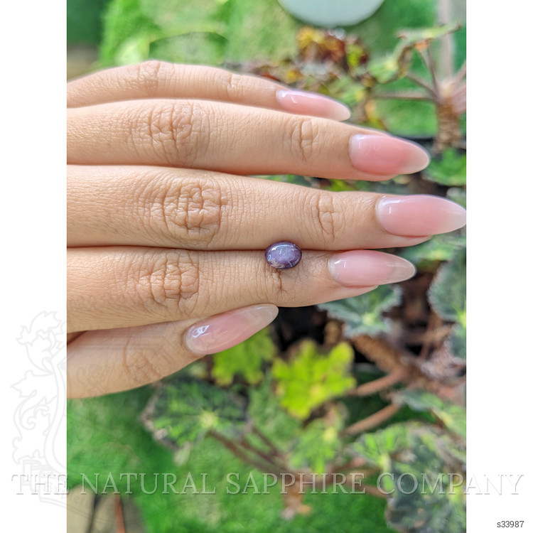2.29 Ct. Purple Star Sapphire from Ceylon (Sri Lanka)