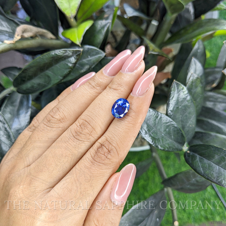 5.00 Ct. Blue Sapphire from Ceylon (Sri Lanka)