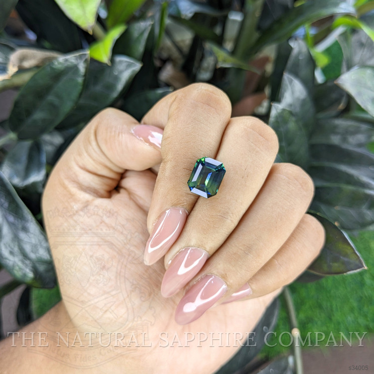 5.52 Ct. Bi Color Sapphire from Madagascar