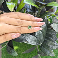 2.13 Ct. Yellowish Green Sapphire from Ceylon (Sri Lanka) Life Style