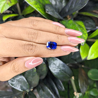 5.04 Ct. Blue Sapphire from Ceylon (Sri Lanka) Life Style