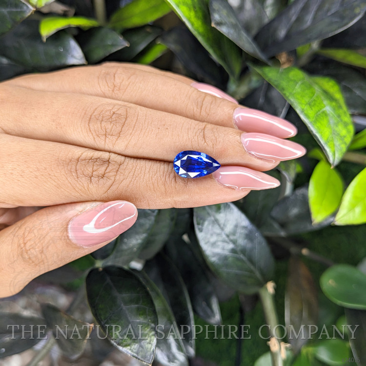5.06 Ct. Blue Sapphire from Ceylon (Sri Lanka)