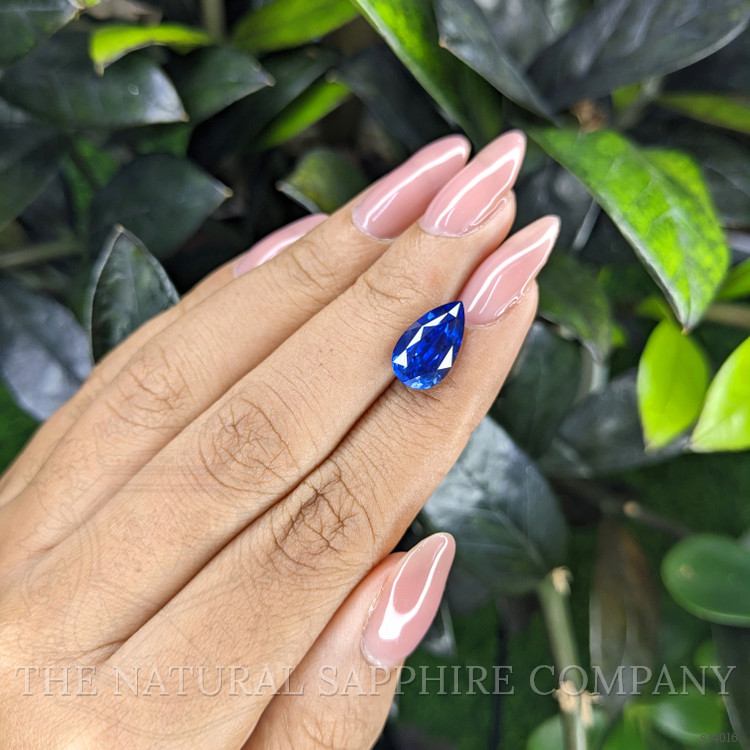 5.06 Ct. Blue Sapphire from Ceylon (Sri Lanka)