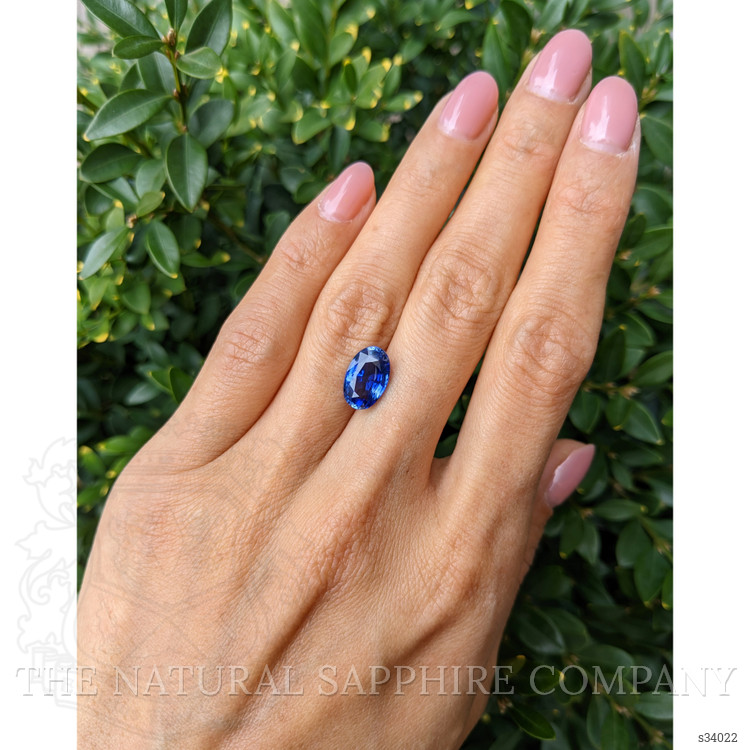 3.97 Ct. Blue Sapphire from Ceylon (Sri Lanka)
