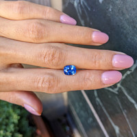 2.13 Ct. Blue Sapphire from Ceylon (Sri Lanka) Life Style