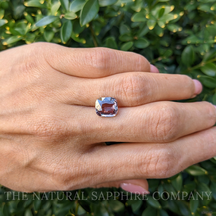 4.11 Ct. Pink Sapphire from Ceylon (Sri Lanka)
