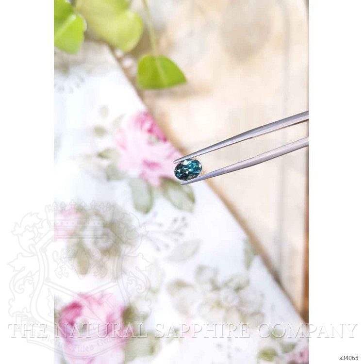 1.14 Ct. Bluish Green Sapphire from Montana