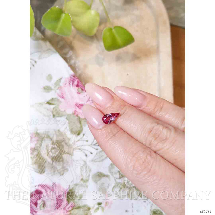 1.62 Ct. Pink Sapphire from Ceylon (Sri Lanka)