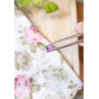 1.14 Ct. Pink Sapphire from Ceylon (Sri Lanka) Life Style