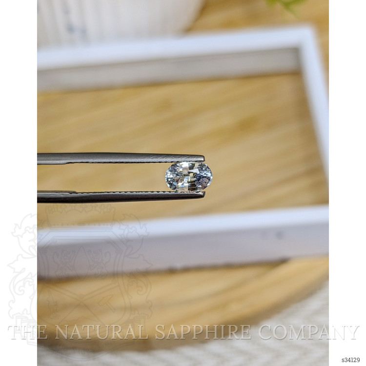 0.90 Ct. Bi Color Sapphire from Ceylon (Sri Lanka)