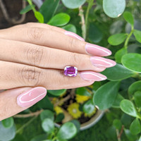 2.57 Ct. Purple Sapphire from Madagascar Life Style