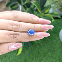 3.53 Ct. Blue Sapphire from Ceylon (Sri Lanka) Life Style