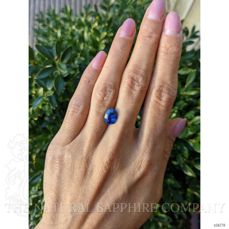 2.93 Ct. Blue Sapphire from Ceylon (Sri Lanka)