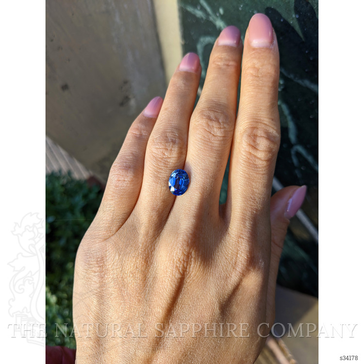 2.93 Ct. Blue Sapphire from Ceylon (Sri Lanka)