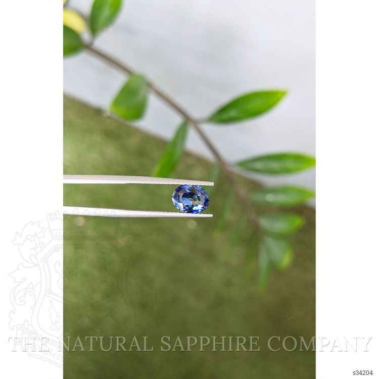 2.20 Ct. Bi Color Sapphire from Ceylon (Sri Lanka)