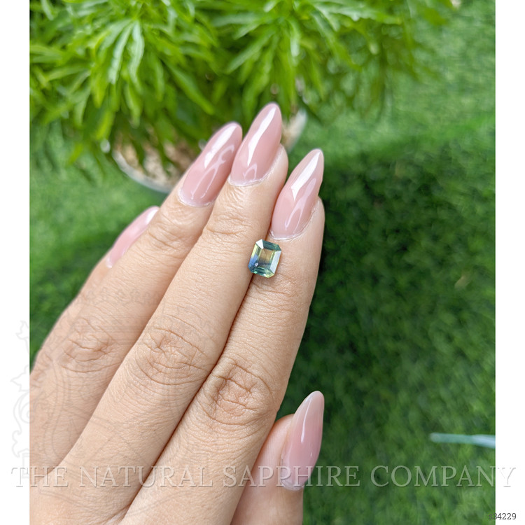 1.01 Ct. Bi Color Sapphire from Australia