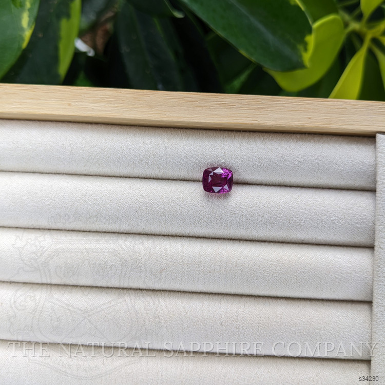 3.58 Ct. Pink Sapphire from Ceylon (Sri Lanka)