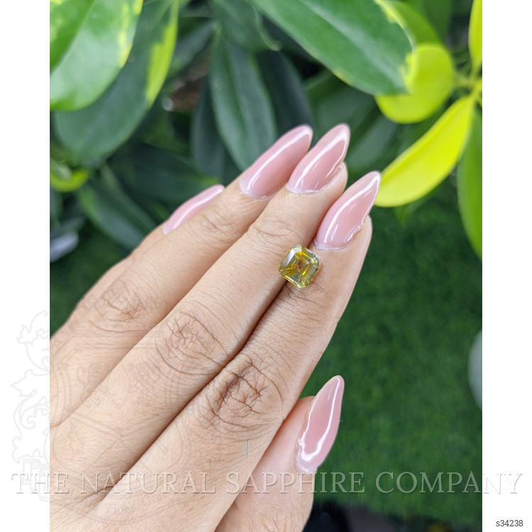 2.51 Ct. Yellow Sapphire from Ceylon (Sri Lanka)