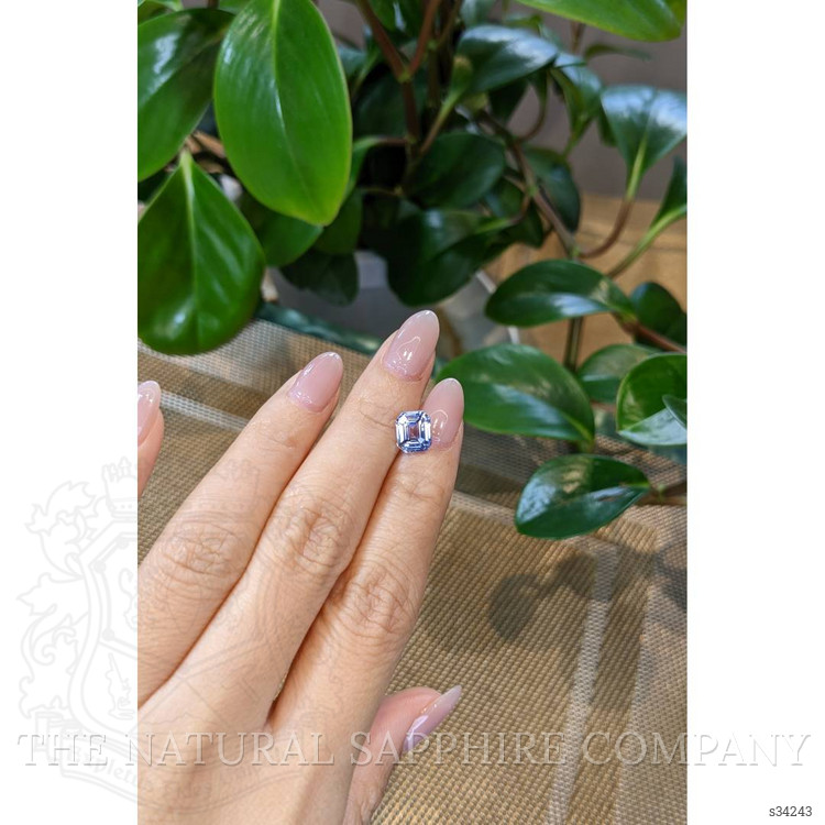 2.53 Ct. Bi Color / Parti Sapphire from Ceylon (Sri Lanka)