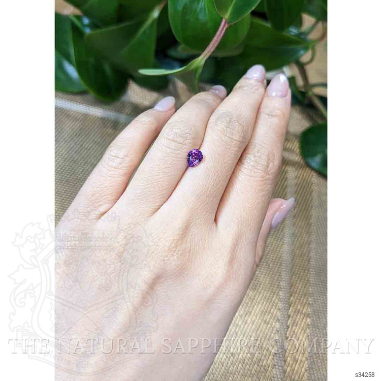 1.05 Ct. Pinkish Purple Sapphire from Ceylon (Sri Lanka)