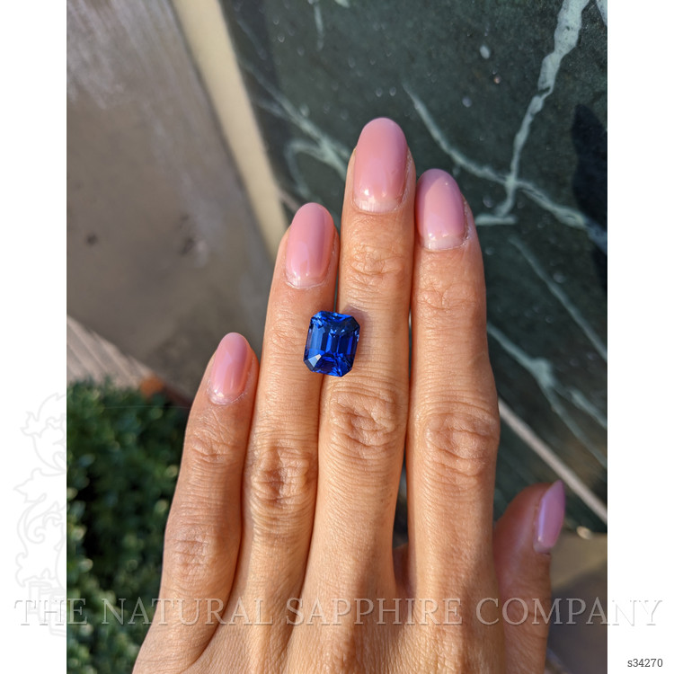 7.20 Ct. Blue Sapphire from Ceylon (Sri Lanka)