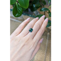 4.03 Ct. Bluish Green Sapphire from Ceylon (Sri Lanka) Life Style